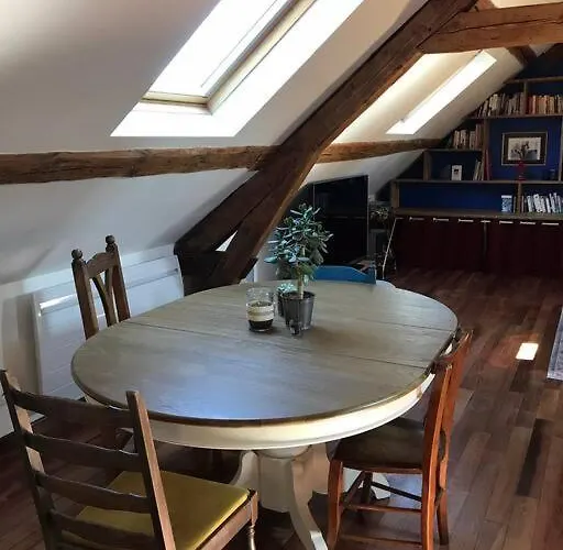 Charming In Center Apartament